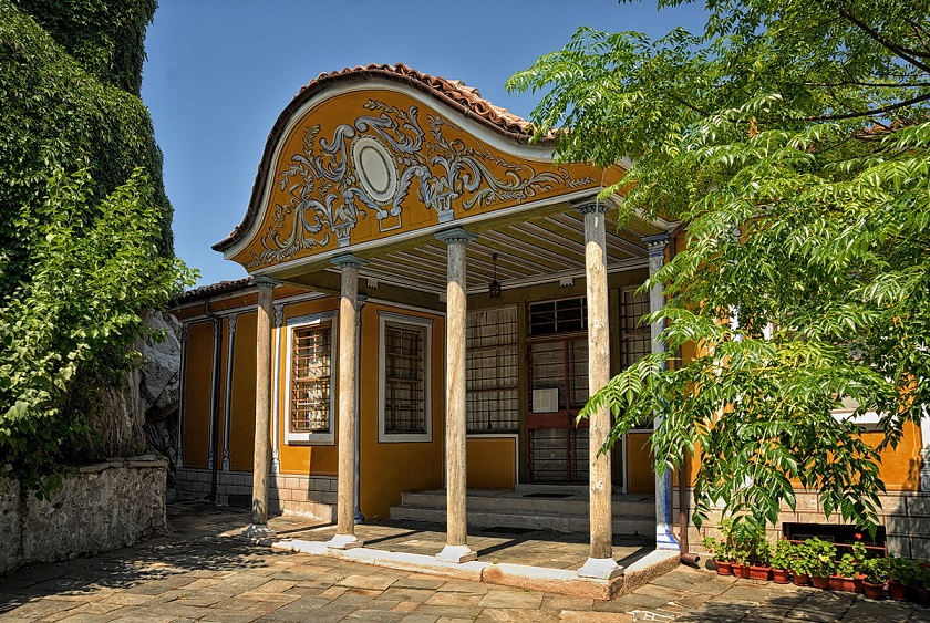 Регионален исторически музей - Експозиция "Книгоиздаване в България 19-20 в."