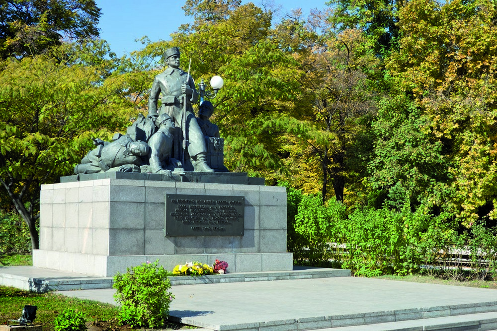 Monument of Gyuro Mihaylov